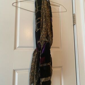 Chico's Black and Gold Scarf